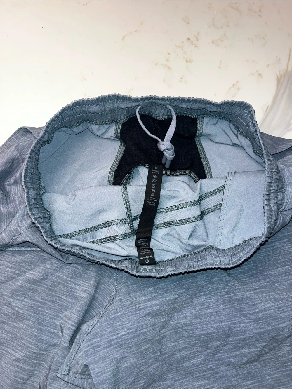 lululemon athletica no flaws